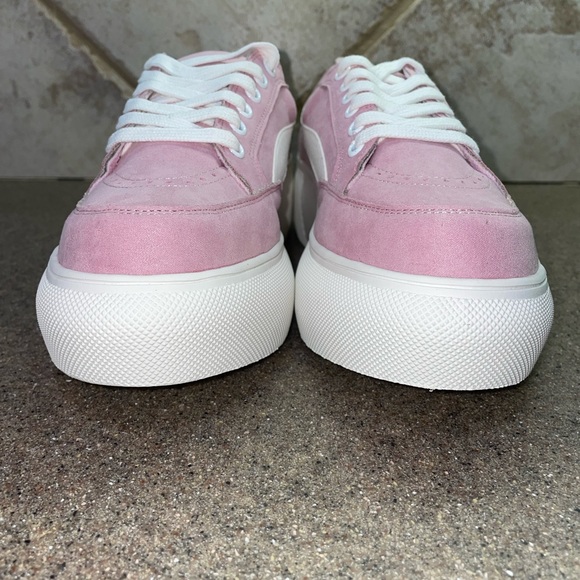 🆕Madden Girl “Ollie” Pink Lace Up platform Sneaker, Size 8.5 - Picture 8 of 14